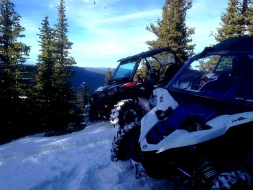 Luxury Cabin Rental for Two with BBQ and Fire Table in Nordegg, Alberta photo 3
