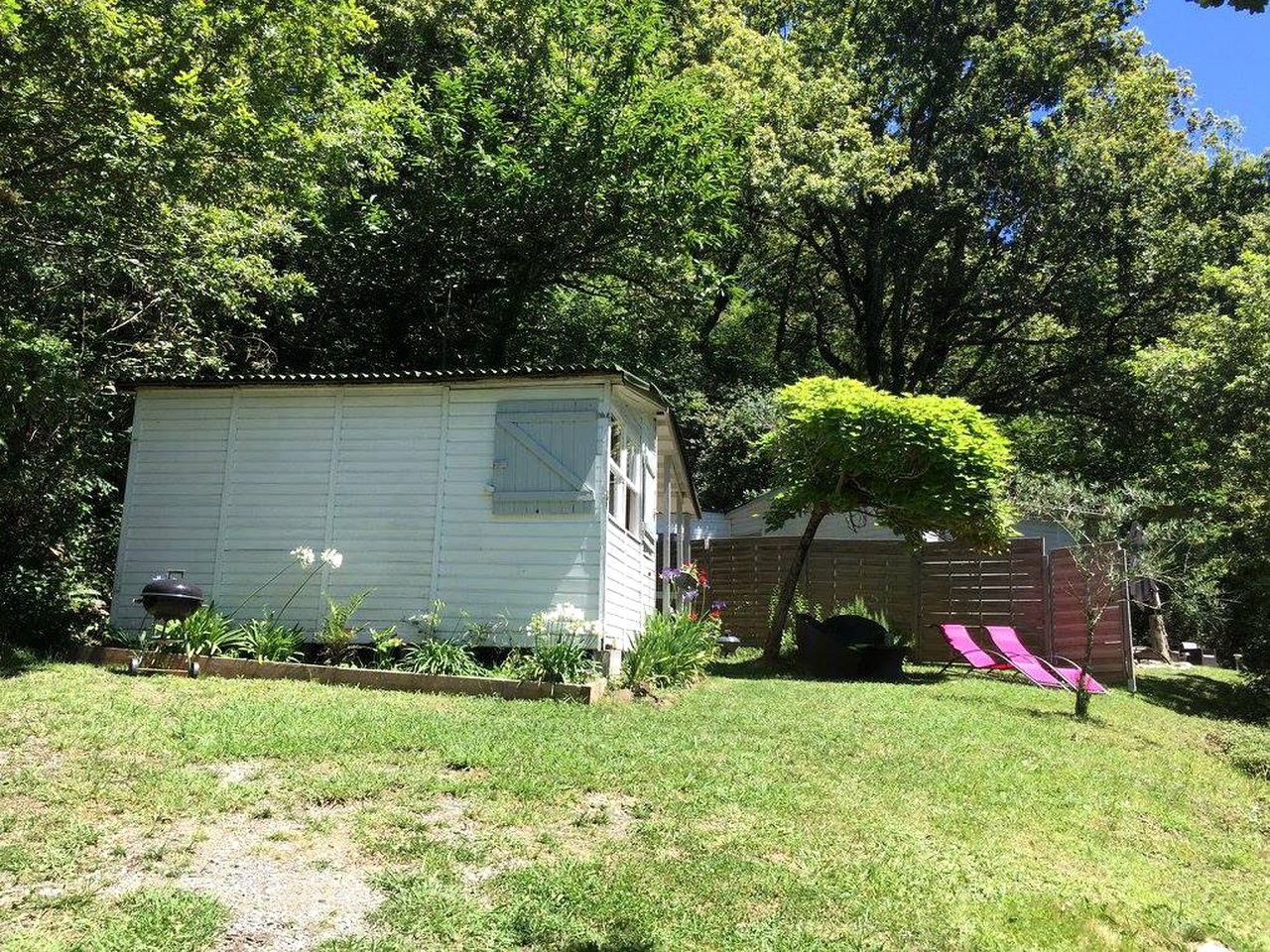 Charming Vacation Rental with a Shared Pool near Biarritz, South-West France