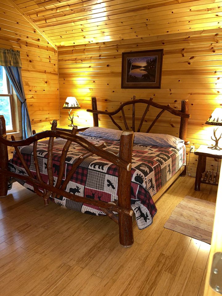 Wheelchair Accessible Glamping Cabin near Cook Forest State Park, Pennsylvania