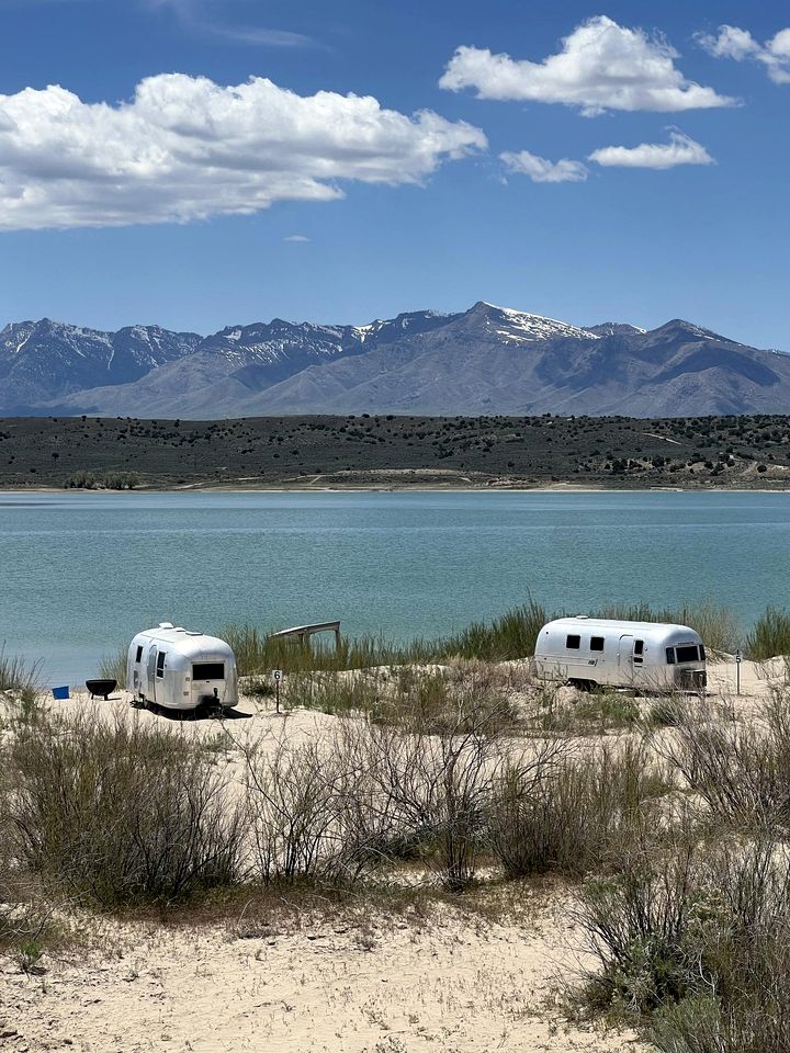 Cozy Airstream on Yuba Lake for an Amazing Couples Getaway in Nature in Utah