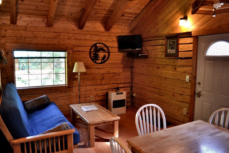Cabins (United States of America, Seward, Alaska)