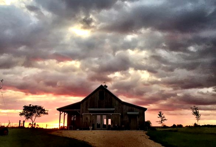 Barns (United States of America, Burton, Texas)