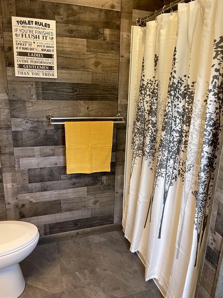 Beautiful Dome with Fire Pit in Hermosa, South Dakota