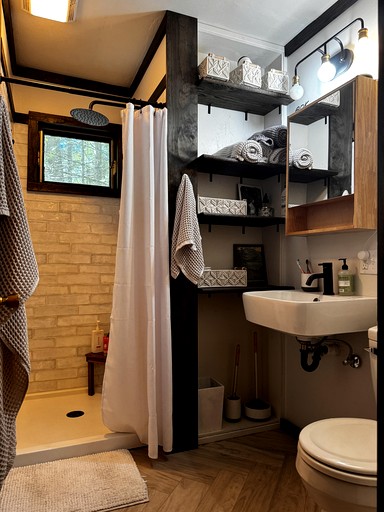 Vacation Rentals (United States of America, Webb, New York)