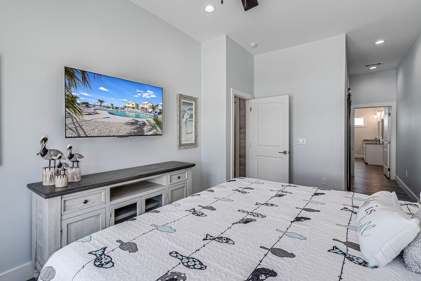 Beach House with Spa and Pool Amazing for Water Sports in Rockport, Texas
