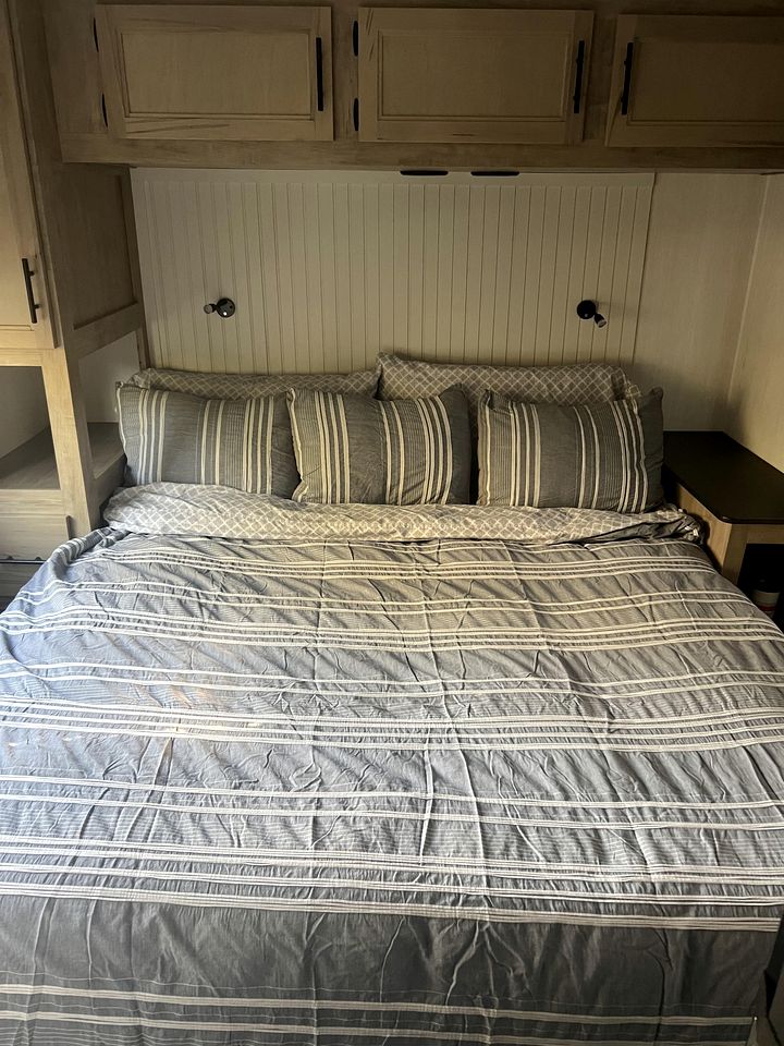 Luxurious Boutique Tiny House for a Relaxing Getaway in Wimberley, Texas