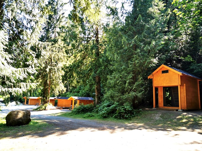 Cabins (Canada, Nanaimo, British Columbia)