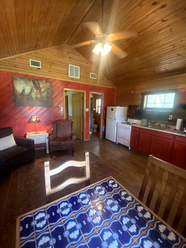 Cabins (United States of America, Bluff Dale, Texas)