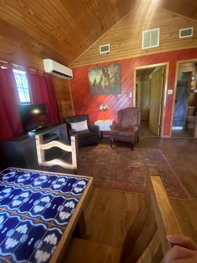 Cabins (United States of America, Bluff Dale, Texas)