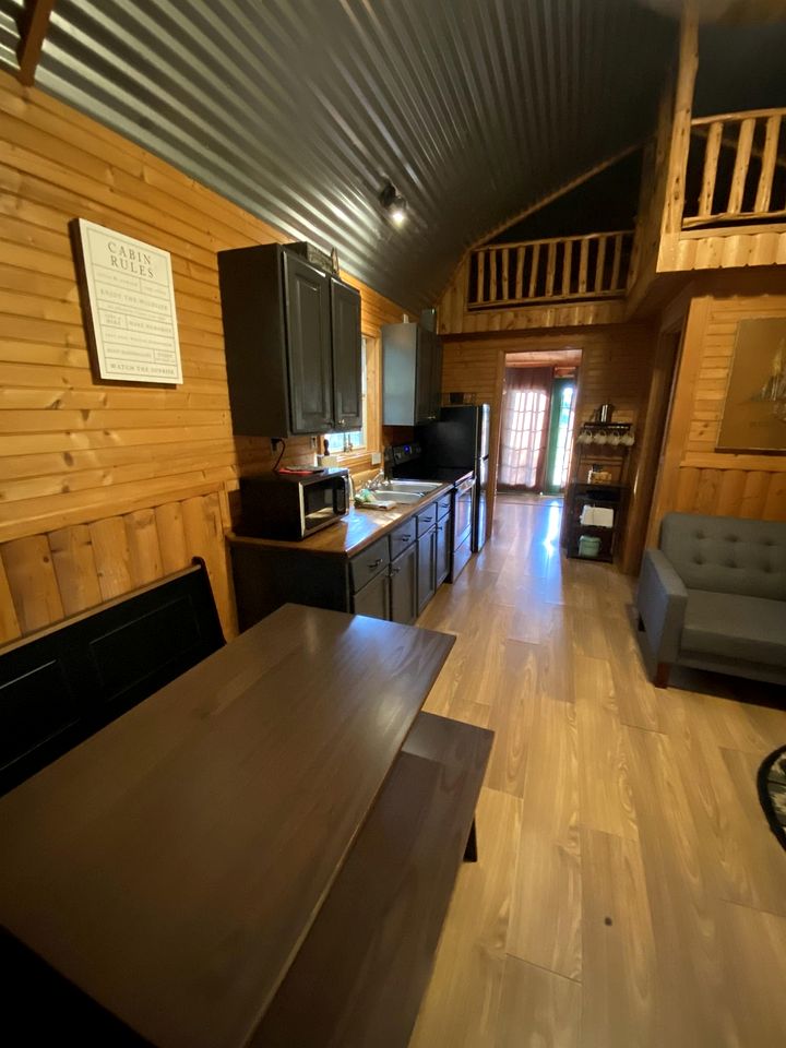 Vacation Cabin Rental with a Private Hot Tub near Fort Worth, Texas