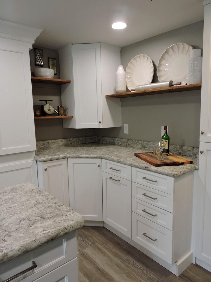 Cabin Retreat for Nature and City Exploration near Sebago Lake State Park, ME