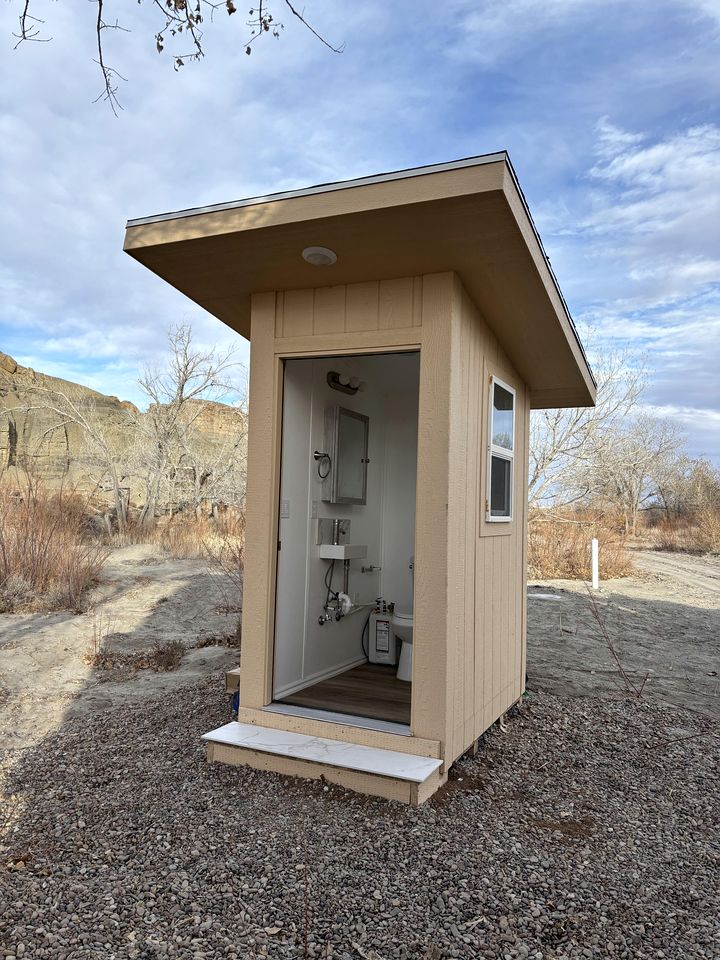 Amazing Dome with Stunning Sights in Wayne County, Utah