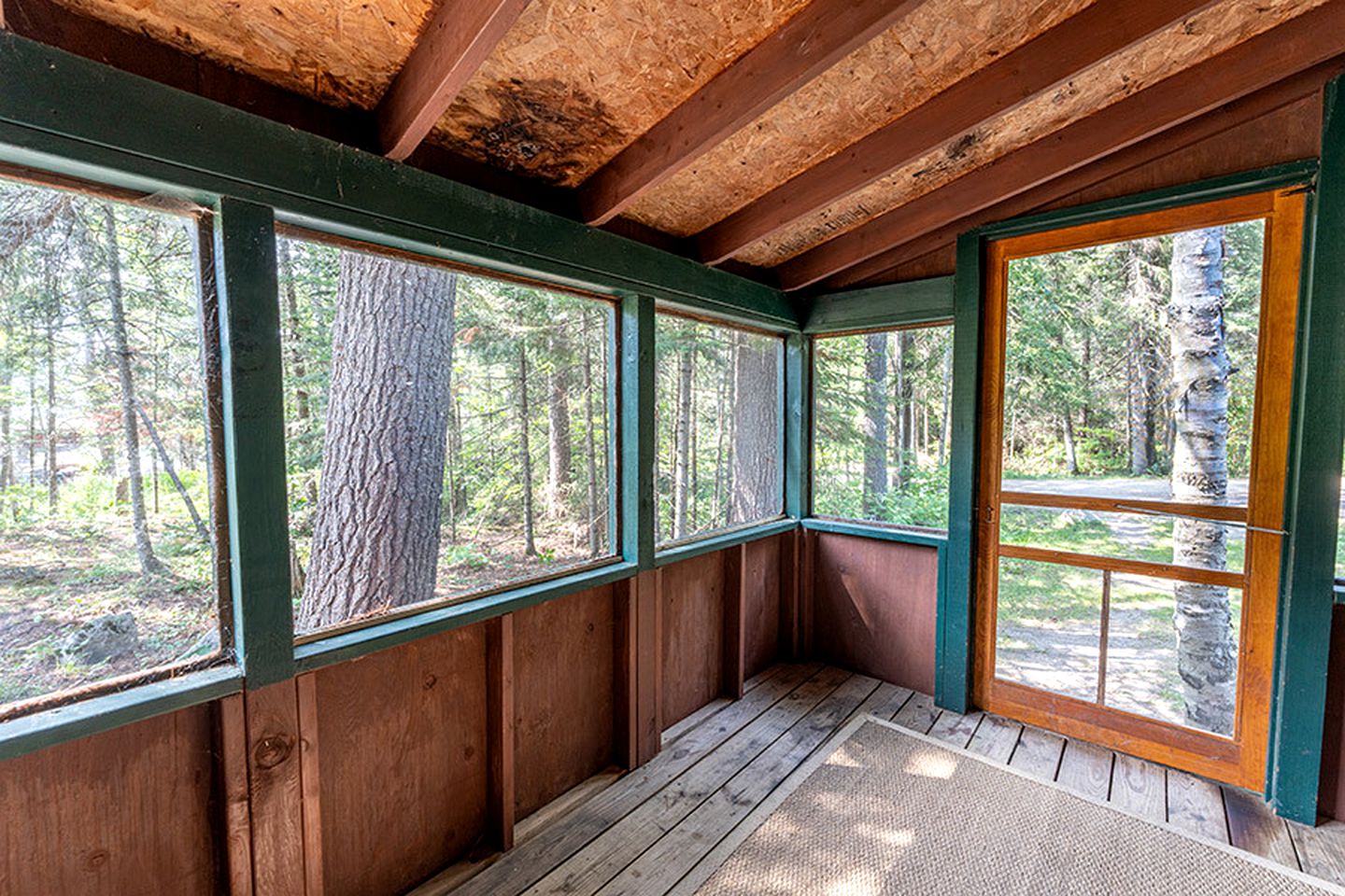 Charming Pet-Friendly Cabin in Ely, Ideal for Getaways to Nature in Minnesota