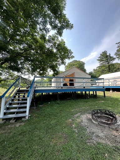 Cute Safari Tent with Fire Pit in Murfreesboro, Arkansas