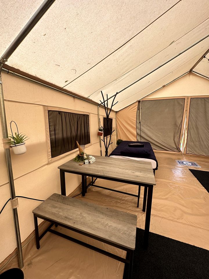 Cute Safari Tent with Fire Pit in Murfreesboro, Arkansas
