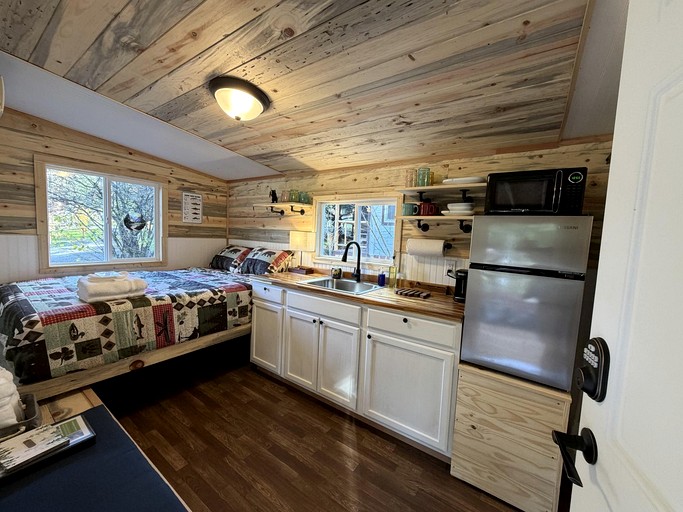 Cabins (United States of America, Idleyld Park, Oregon)