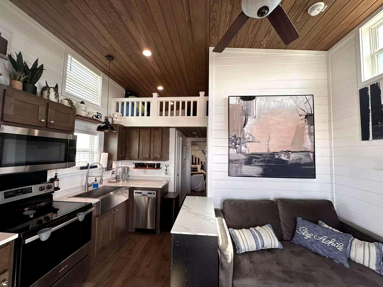 Charming Tiny Home Hideaway with Resort Pool Near Fredericksburg, TX