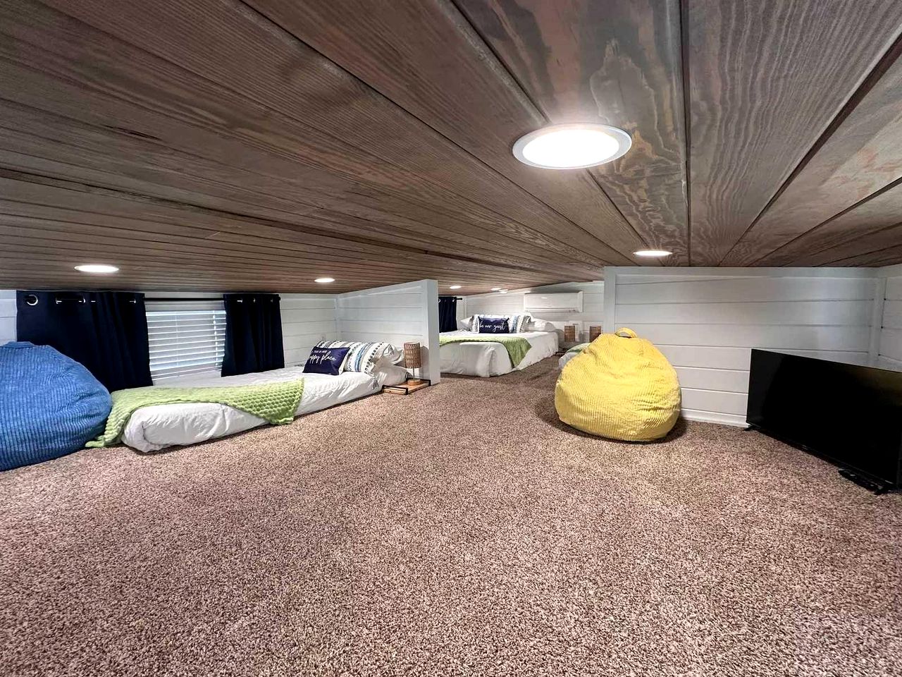 Charming Tiny Home Hideaway with Resort Pool Near Fredericksburg, TX