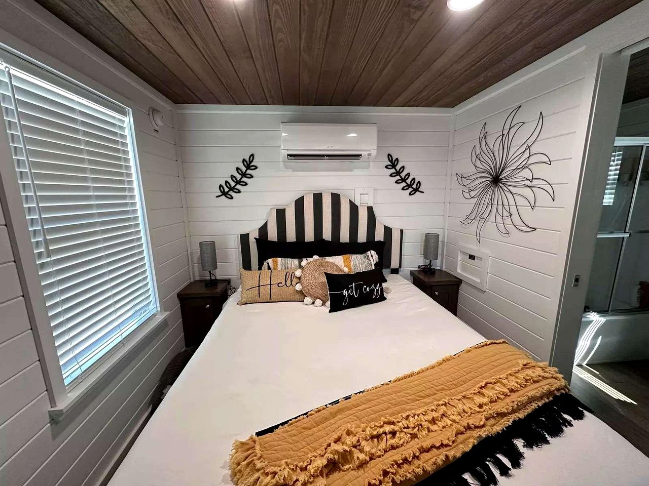 Charming Tiny Home Hideaway with Resort Pool Near Fredericksburg, TX