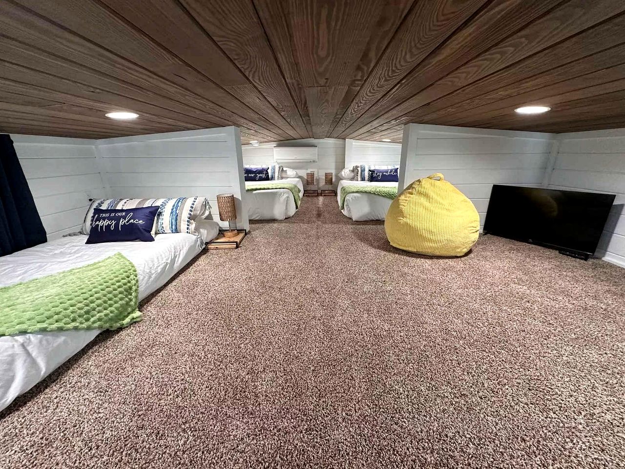 Charming Tiny Home Hideaway with Resort Pool Near Fredericksburg, TX