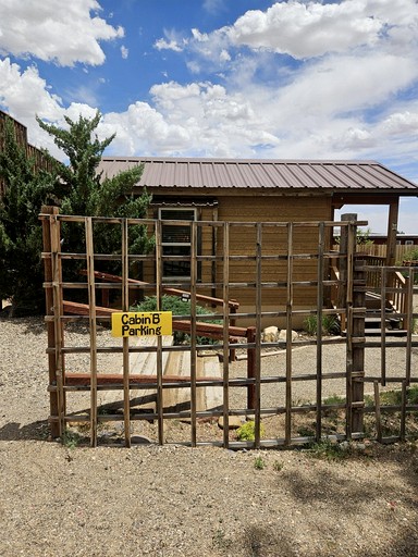 Cabins (United States of America, Escalante, Utah)