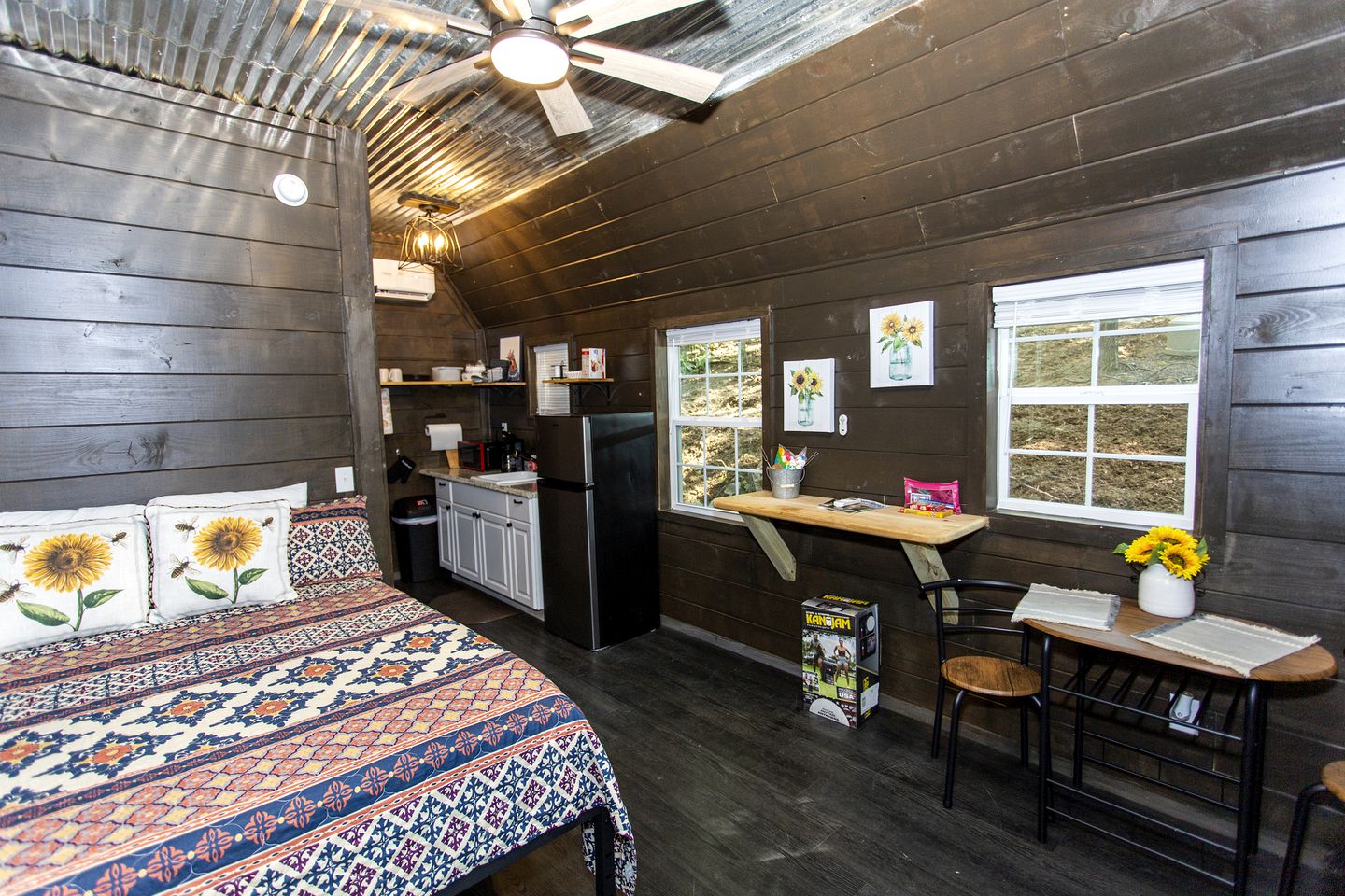 Cute Tiny House Glamping Rentals in Mill Spring, North Carolina