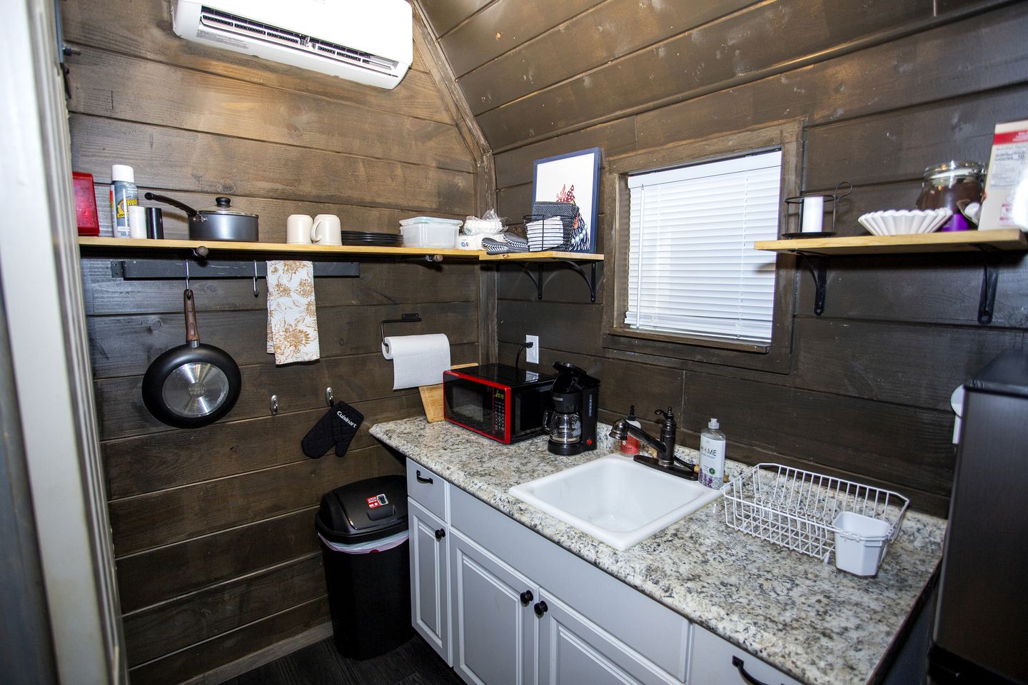 Cute Tiny House Glamping Rentals in Mill Spring, North Carolina