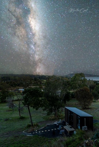 Tiny Houses (Australia, Opossum Bay, Tasmania)