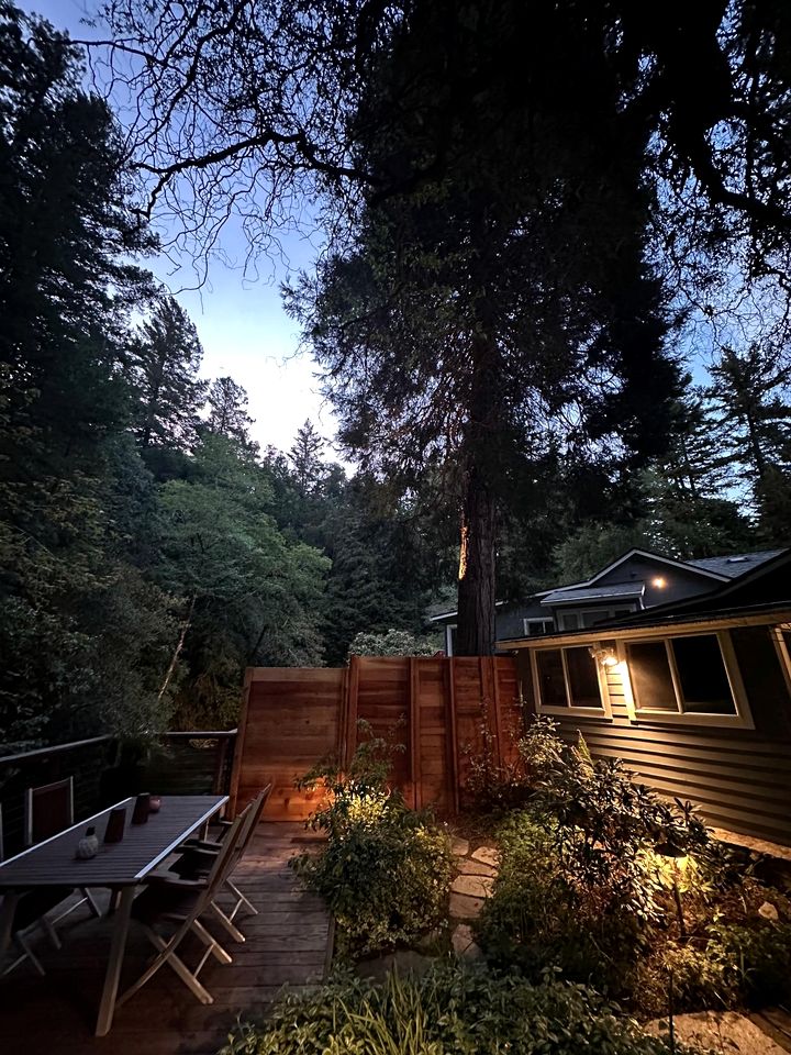 Stunning Riveside Cottage in the Santa Cruz Mountains for a Peaceful Escape in Nature in Boulder Creek, California