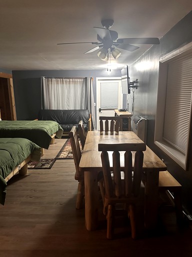 Cabins (United States of America, Ocqueoc, Michigan)
