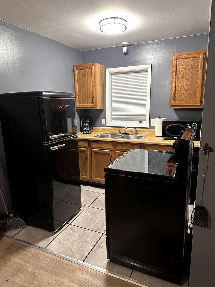 Ocqueoc Delux Double Cabin Pet-Friendly in Ocqueoc, MI