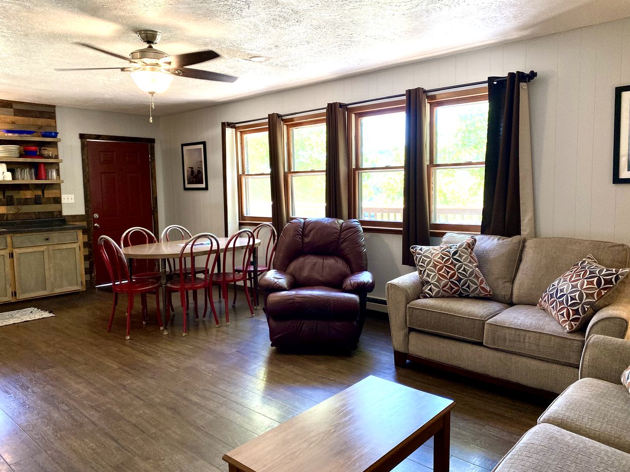 Comfortable and Family-Friendly Cabin near Branson, Missouri