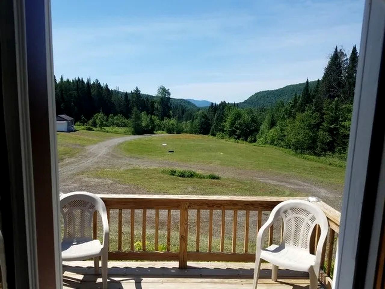 Family Cabin in Stewartstown for a New Hampshire Weekend Getaway