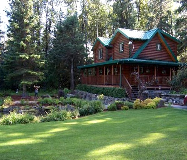 Cabins (United States of America, Seward, Alaska)