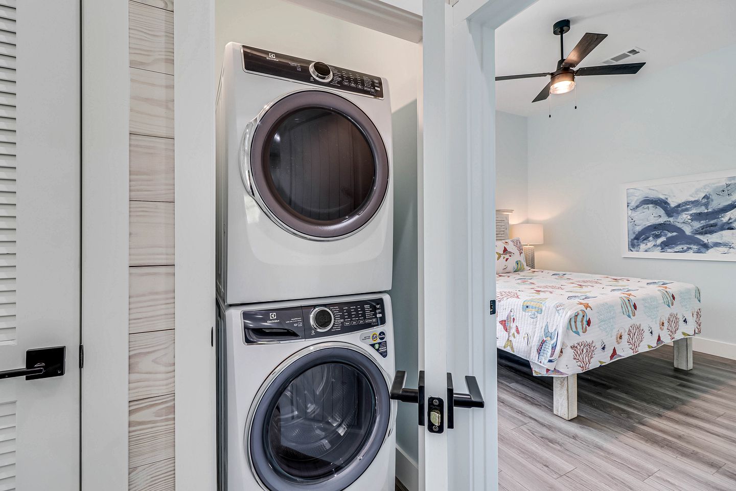 Getaways to this Stunning Rental in Rockport with Pool Access, for Family Glamping in Texas