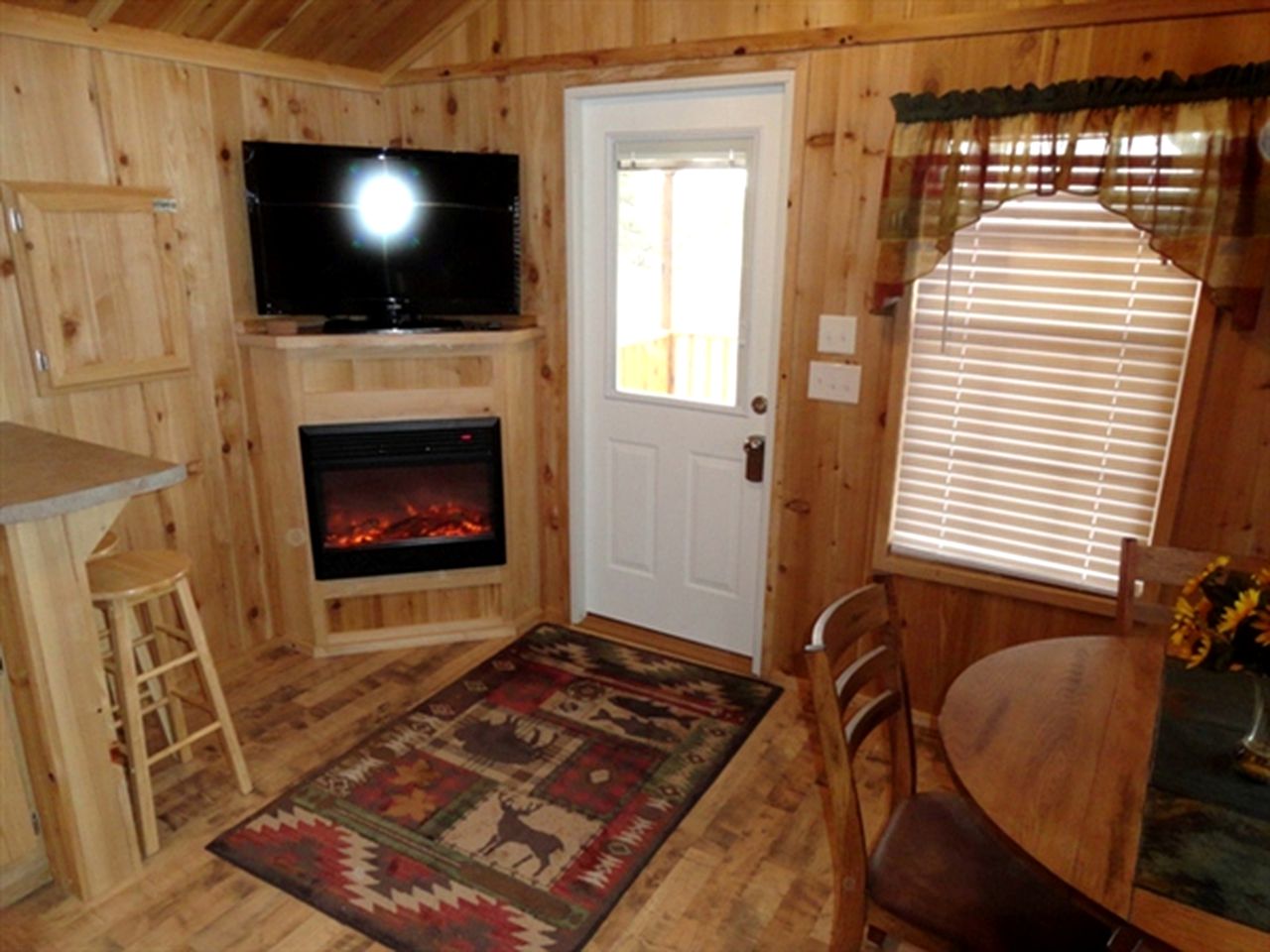 Inviting Getaway with a Fireplace near the Black Hills of South Dakota