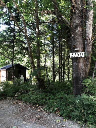 Cabins (Canada, Duncan, British Columbia)