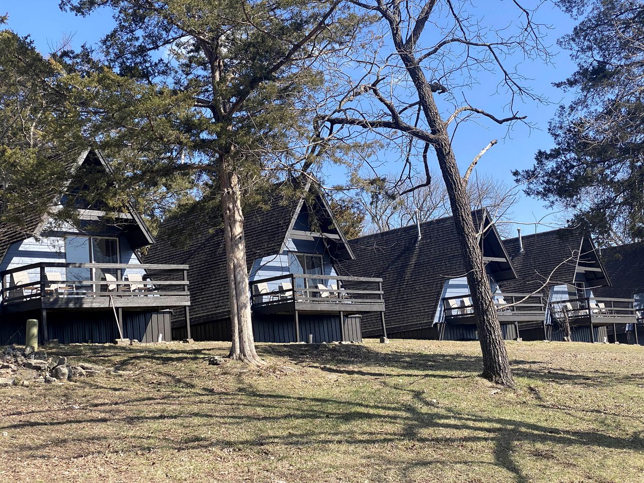 Glamping Getaway in an A-Frame, Ideal for a Nature Escape near Branson, Missouri