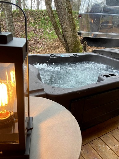 Airstreams (United States of America, Pisgah Forest, North Carolina)