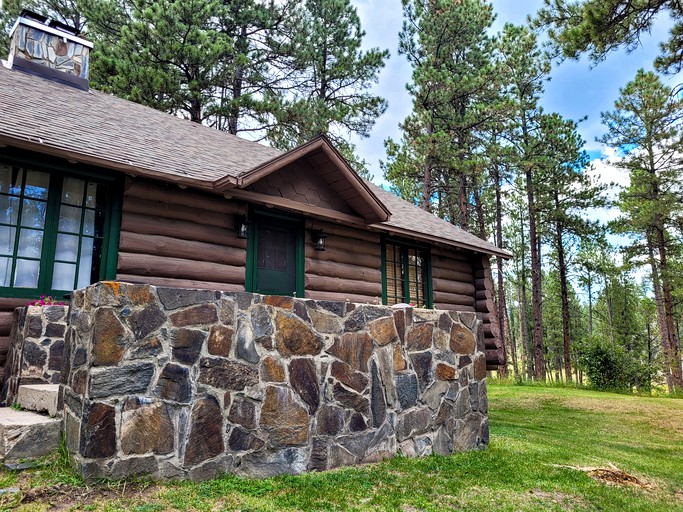 Log Cabins (United States of America, Rapid City, South Dakota)