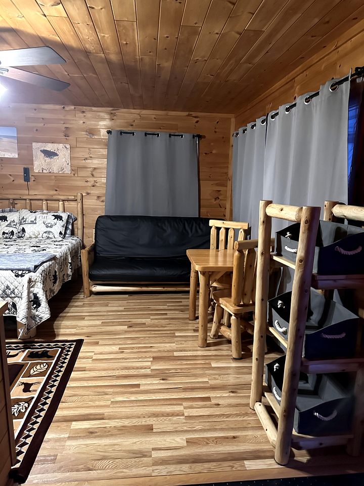 A Home for All: Pet-Friendly Cabin for Your Family Getaway in Ocqueoc Township, MI