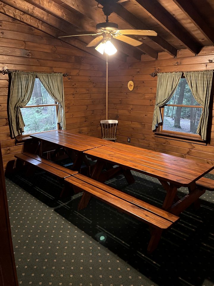 Large, Pet-Friendly Cabin Rental for Amazing Family or Group Glamping near Cook Forest, PA