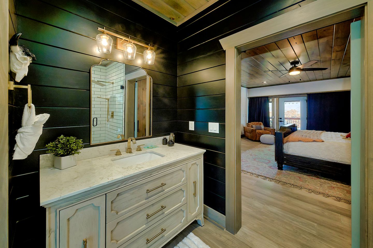 Great Smoky Mountains National Park Luxury Glamping Lodge for Family and Friends