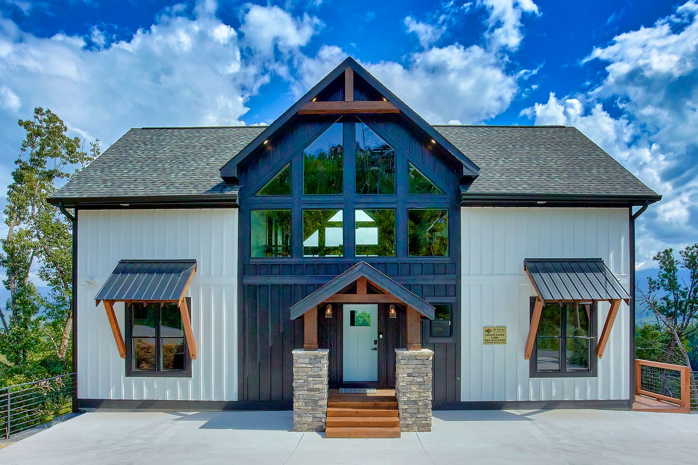 Great Smoky Mountains National Park Luxury Glamping Lodge for Family and Friends