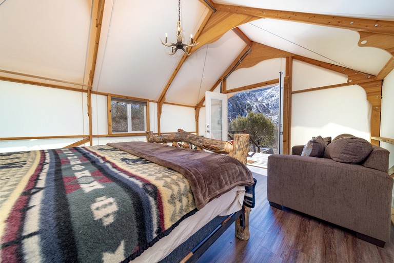 Glamping Tents, Tented Cabins 111803, Glenwood Springs, United States