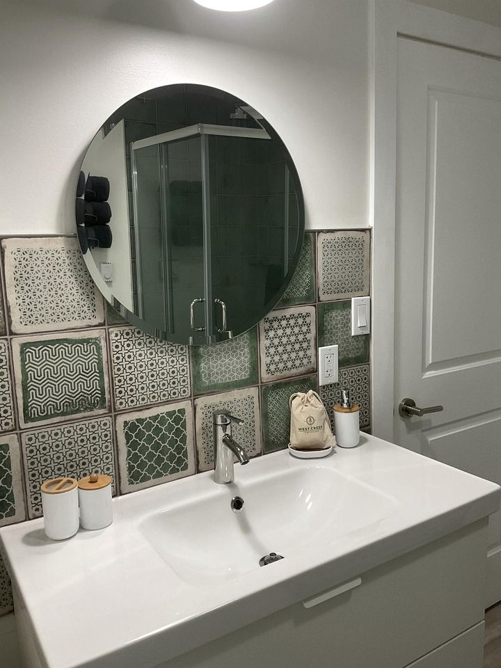 Luxury Tiny House Glamping Getaway: Book Your Escape in Benton, Pennsylvania in Style