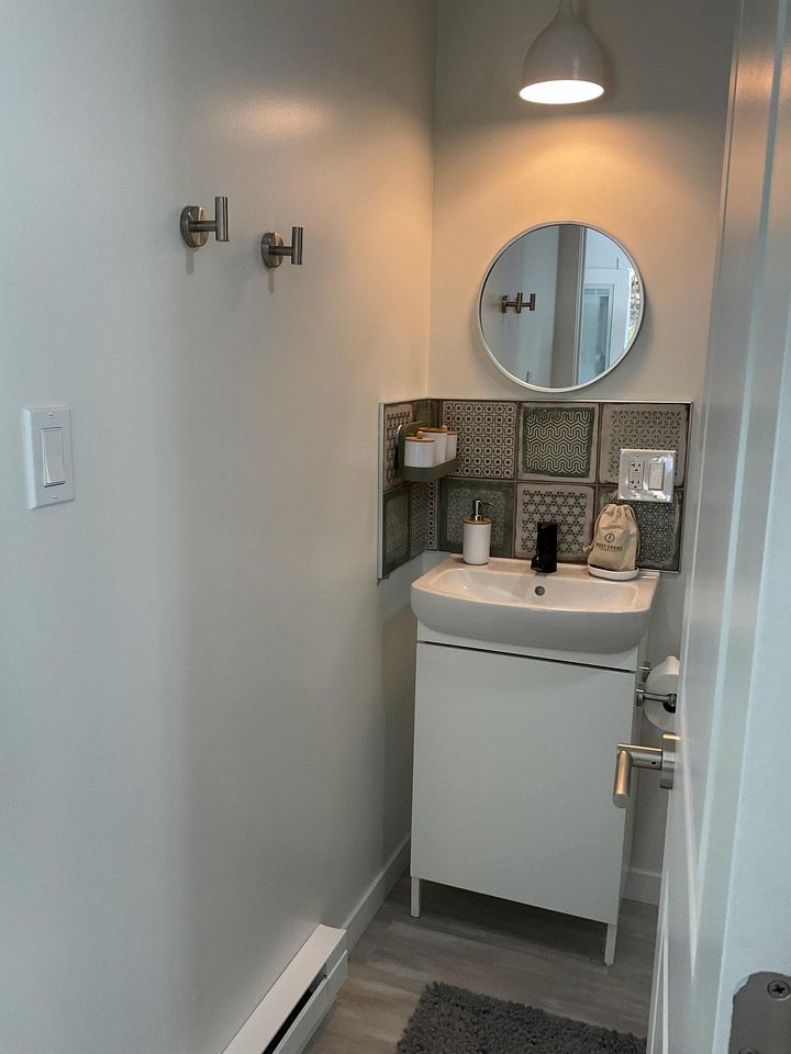 Luxury Tiny House Glamping Getaway: Book Your Escape in Benton, Pennsylvania in Style