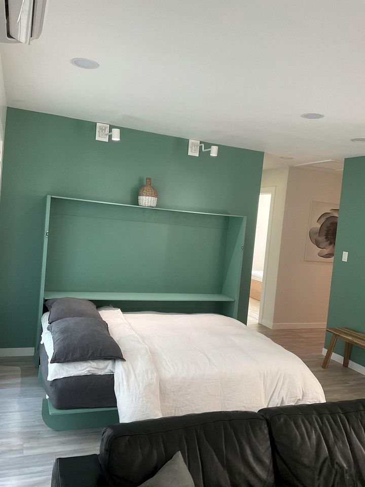 Luxury Tiny House Glamping Getaway: Book Your Escape in Benton, Pennsylvania in Style