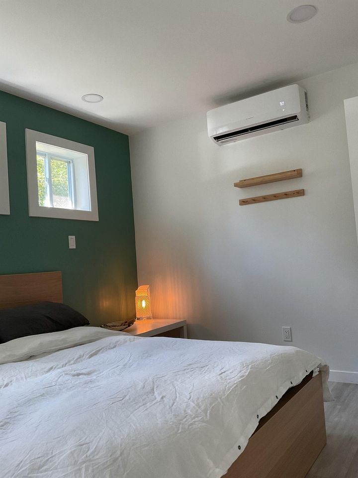 Luxury Tiny House Glamping Getaway: Book Your Escape in Benton, Pennsylvania in Style