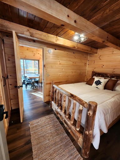 Cabins (United States of America, Franklin, Ohio)